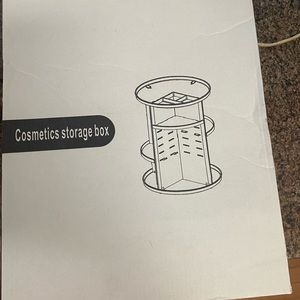 Rotating makeup storage tier NIB